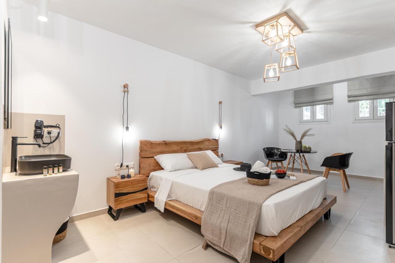 Heavenly Suites & Studios Naxos City Экстерьер фото