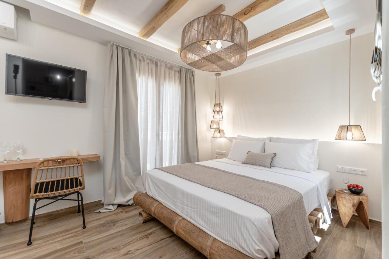 Heavenly Suites & Studios Naxos City Экстерьер фото