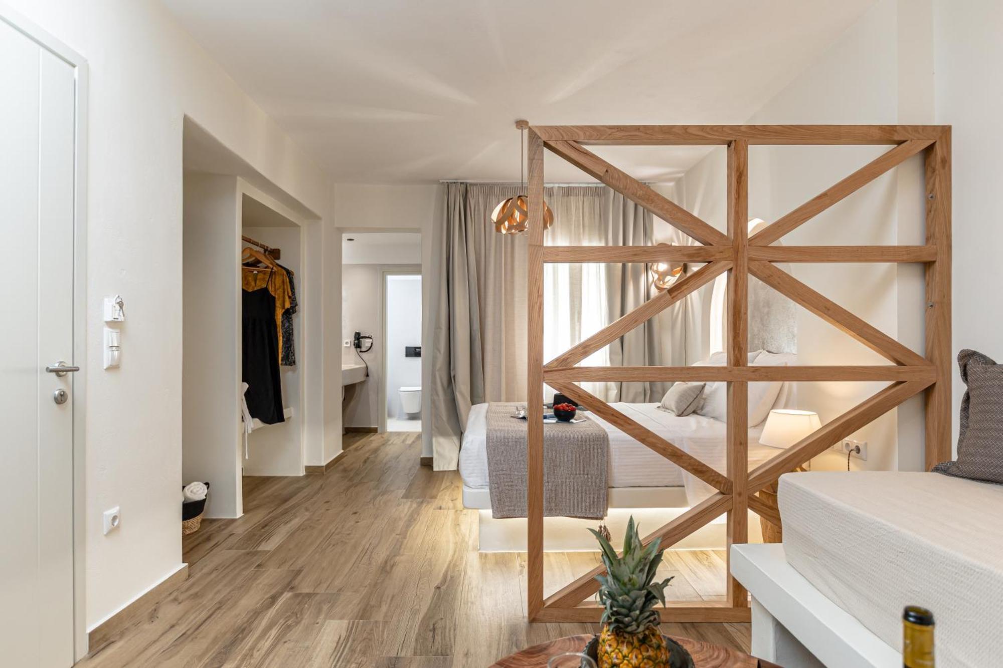 Heavenly Suites & Studios Naxos City Экстерьер фото